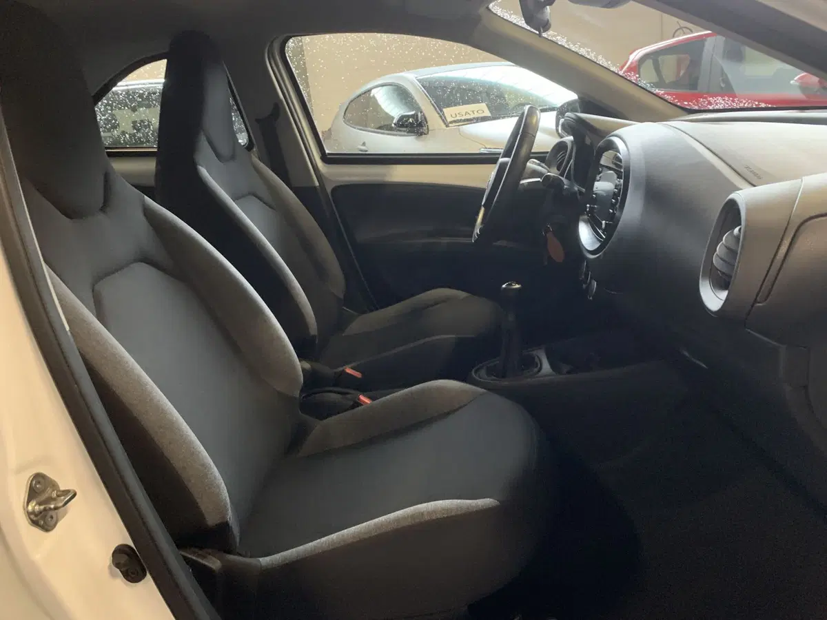 Toyota Aygo X usata a Bergamo (7)