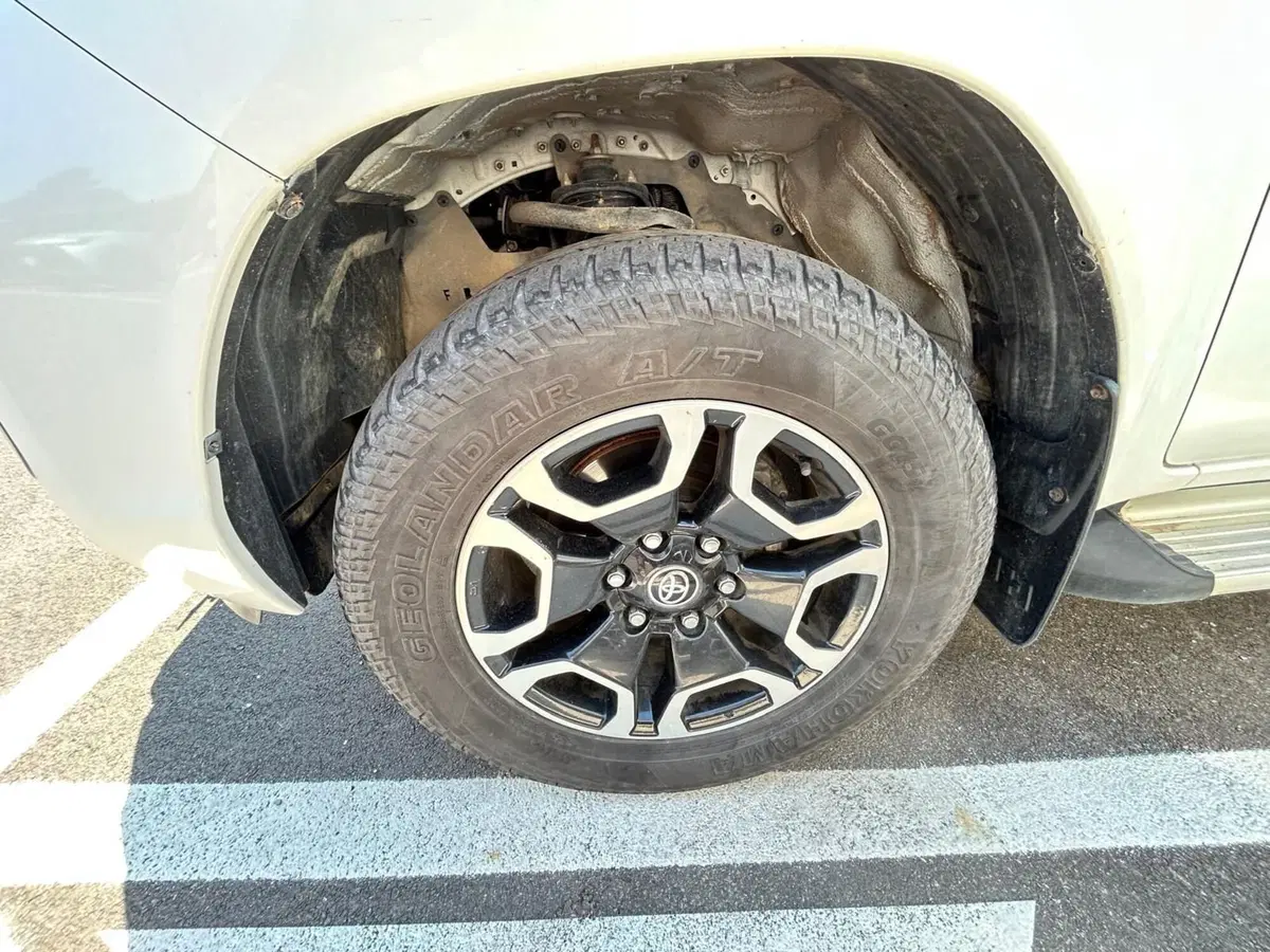 Toyota Hilux usata a Bergamo (10)