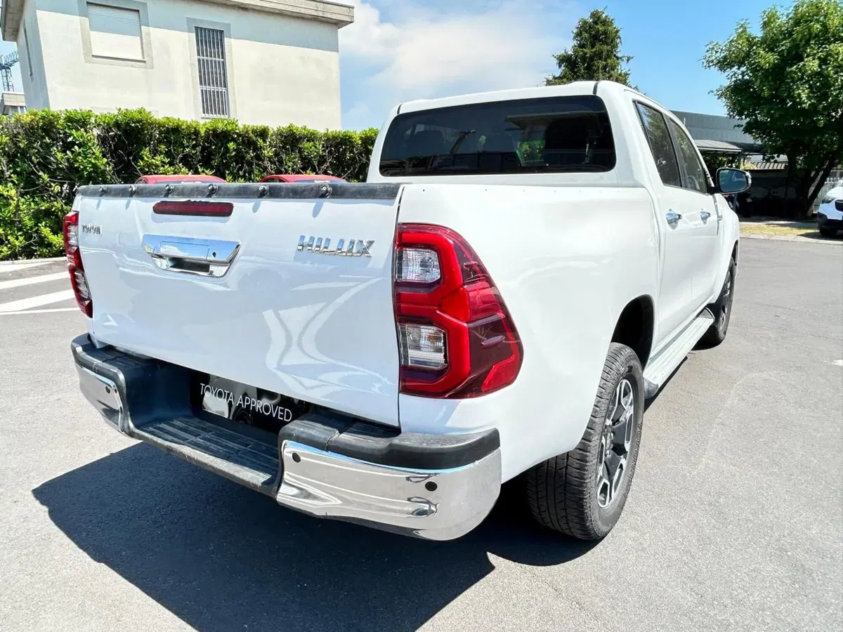 Toyota Hilux usata a Bergamo (14)