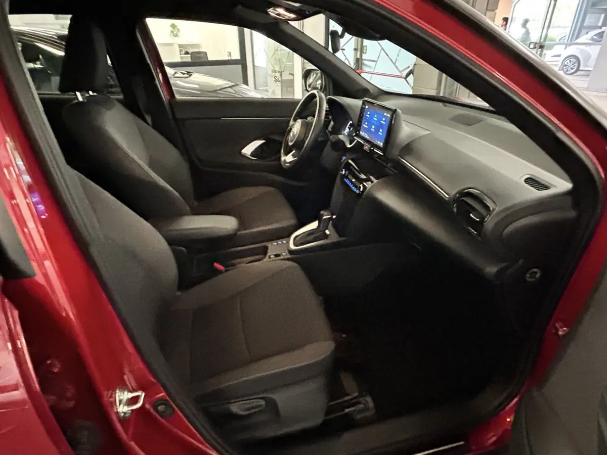 Toyota Yaris Cross usata a Bergamo (16)