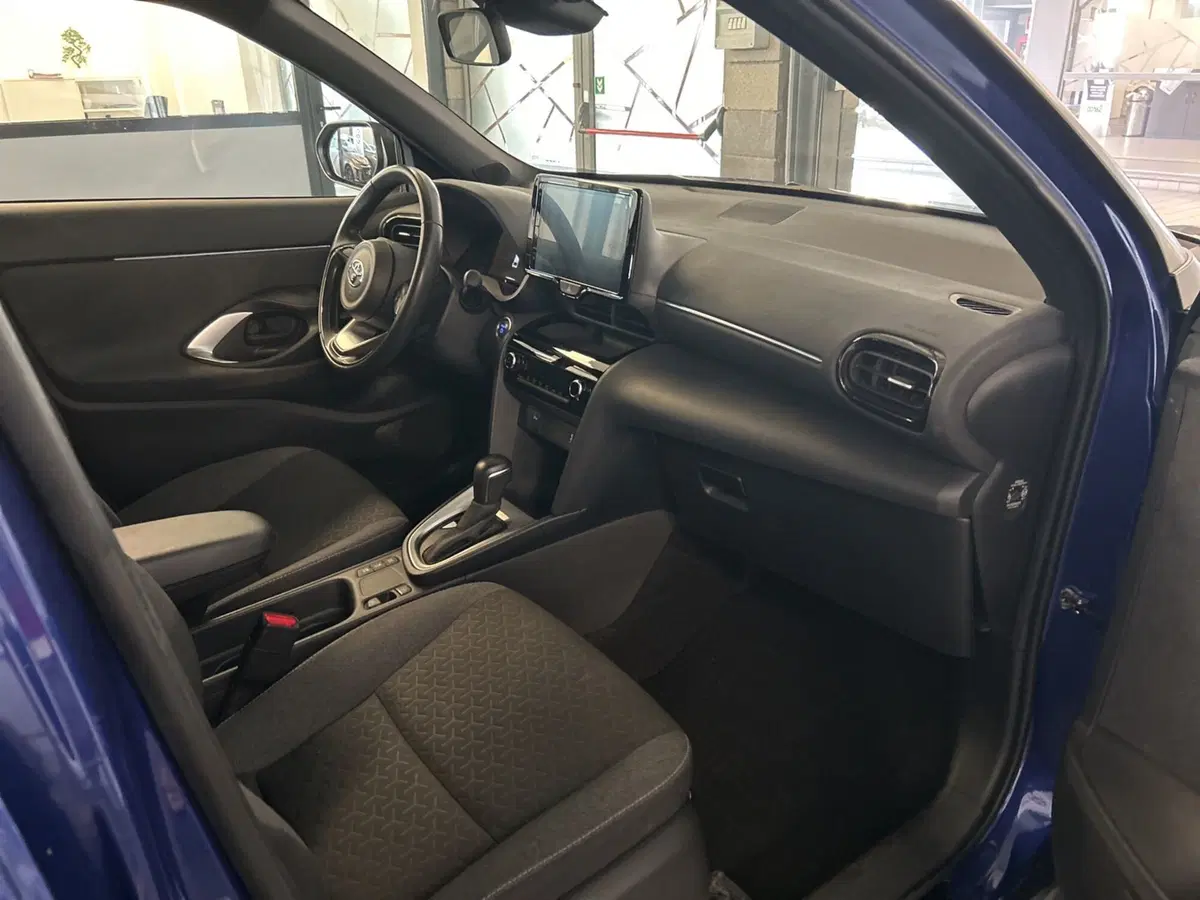 Toyota Yaris Cross usata a Bergamo (6)