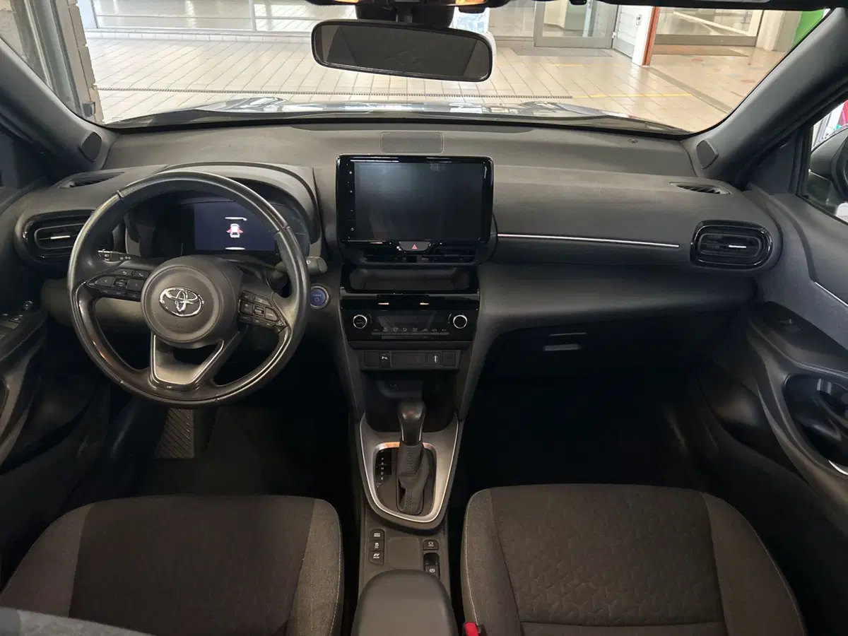 Toyota Yaris Cross usata a Bergamo (9)
