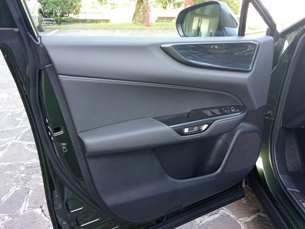 Lexus NX usata a Bergamo (10)