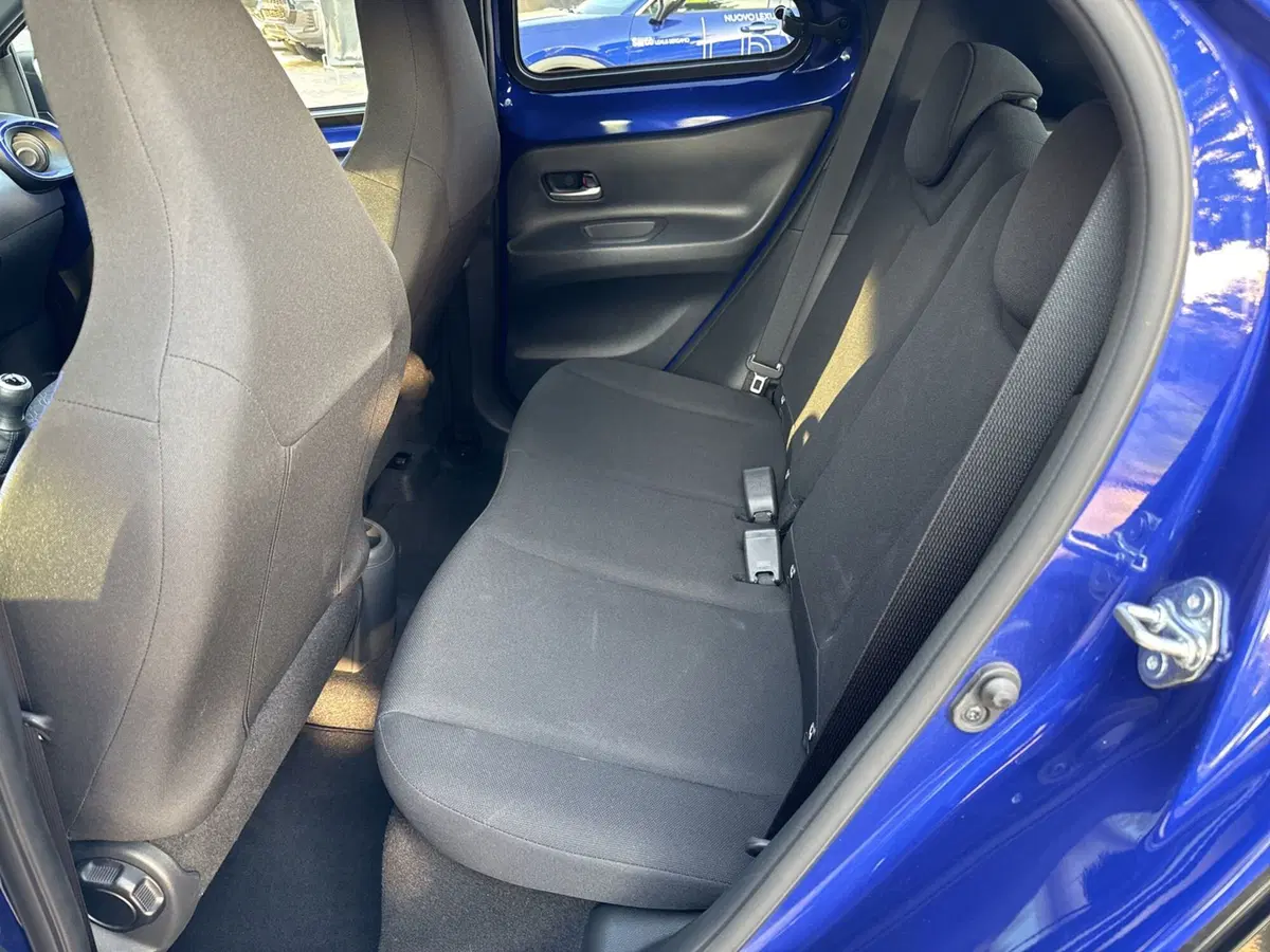 Toyota Aygo X usata a Bergamo (11)
