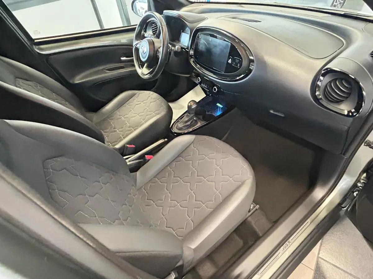 Toyota Aygo X usata a Bergamo (11)