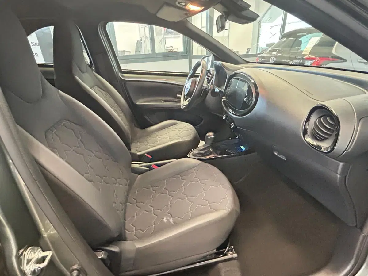 Toyota Aygo X usata a Bergamo (12)