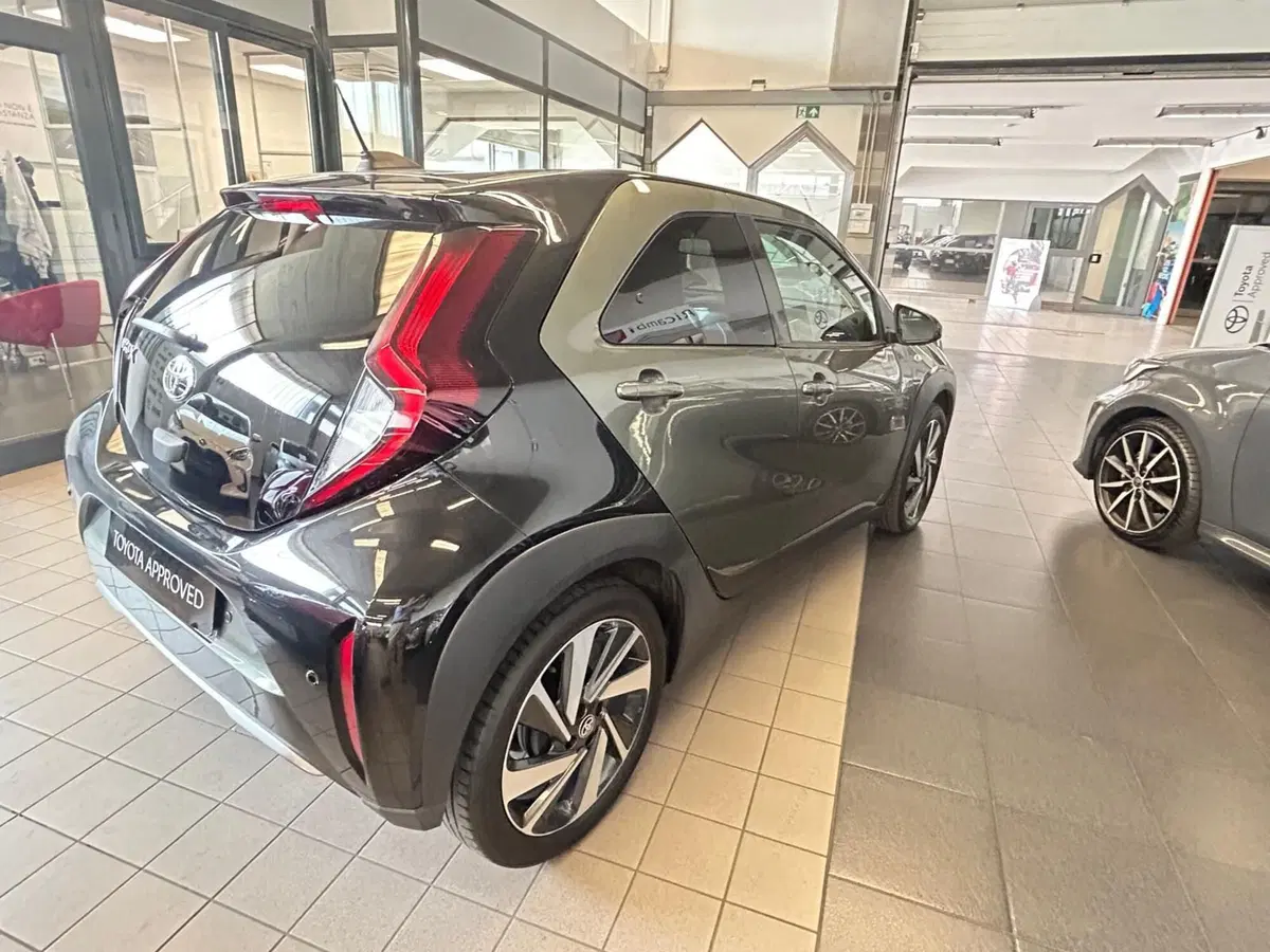 Toyota Aygo X usata a Bergamo (18)