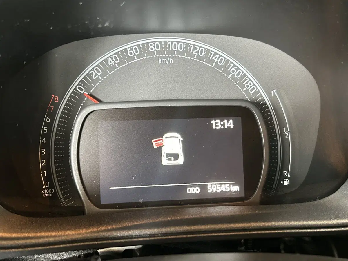 Toyota Aygo X usata a Bergamo (9)