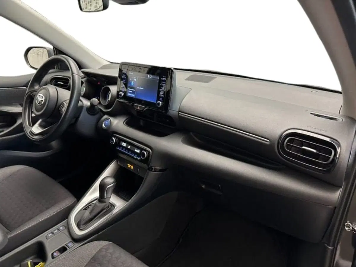 Toyota Yaris usata a Bergamo (9)