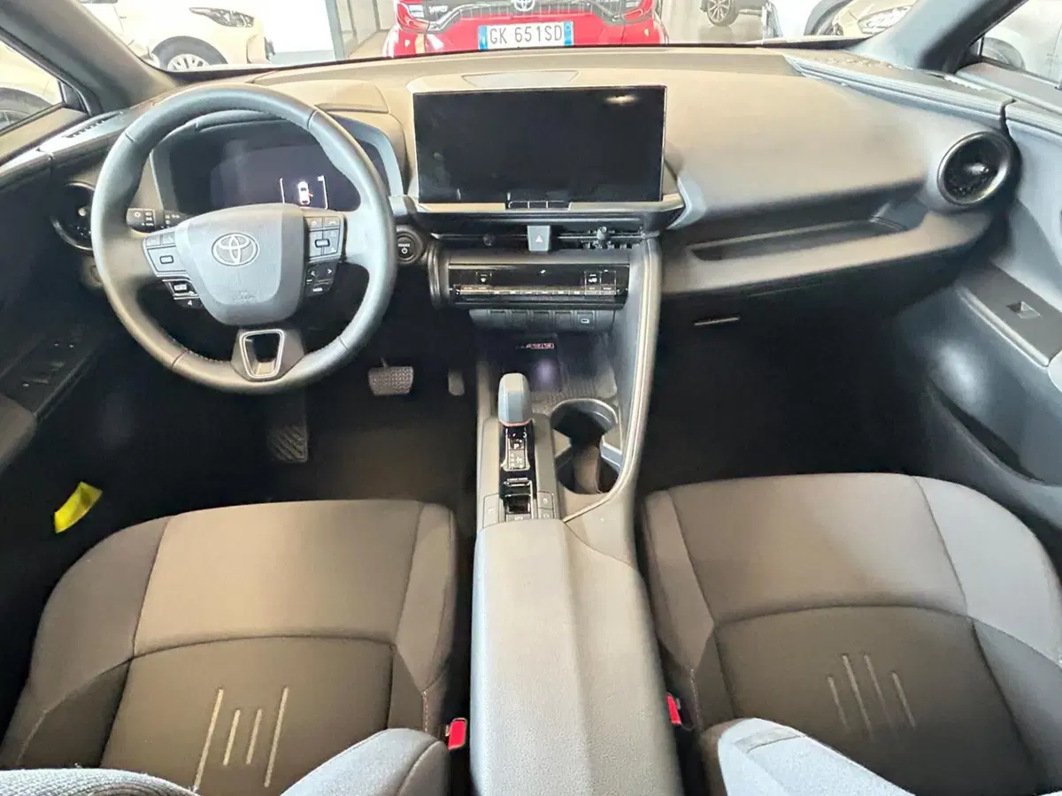 Toyota Toyota C-HR usata a Bergamo (12)