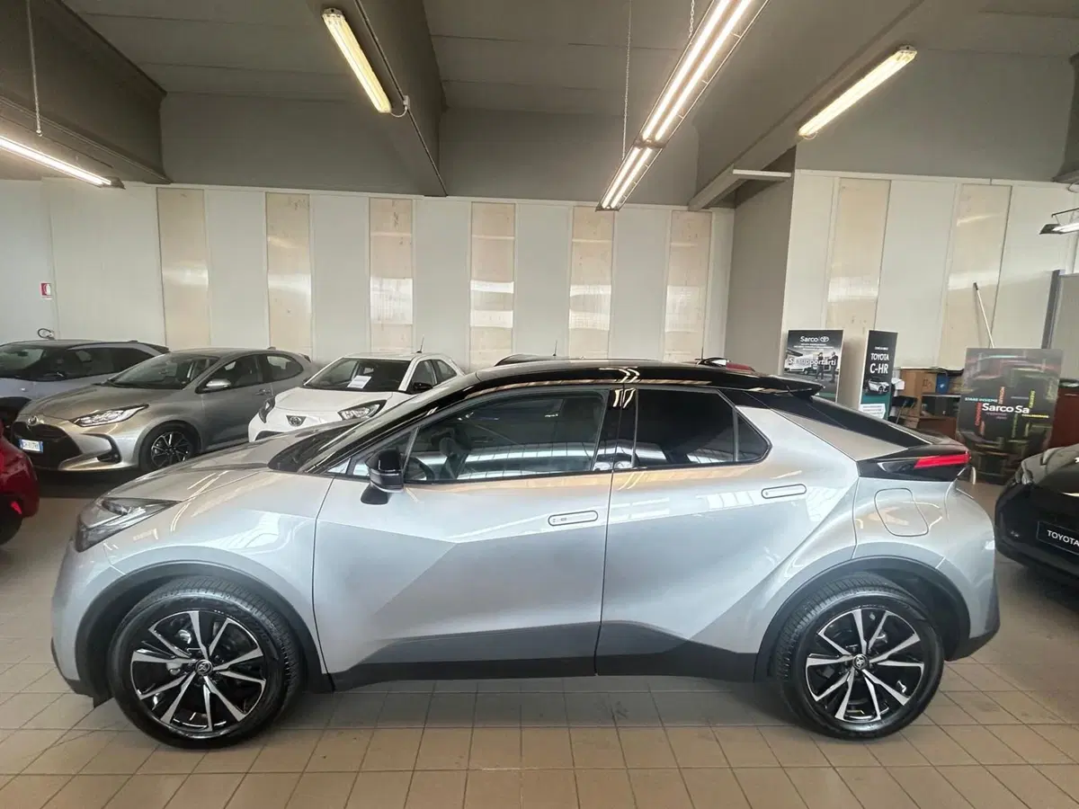 Toyota Toyota C-HR usata a Bergamo (3)