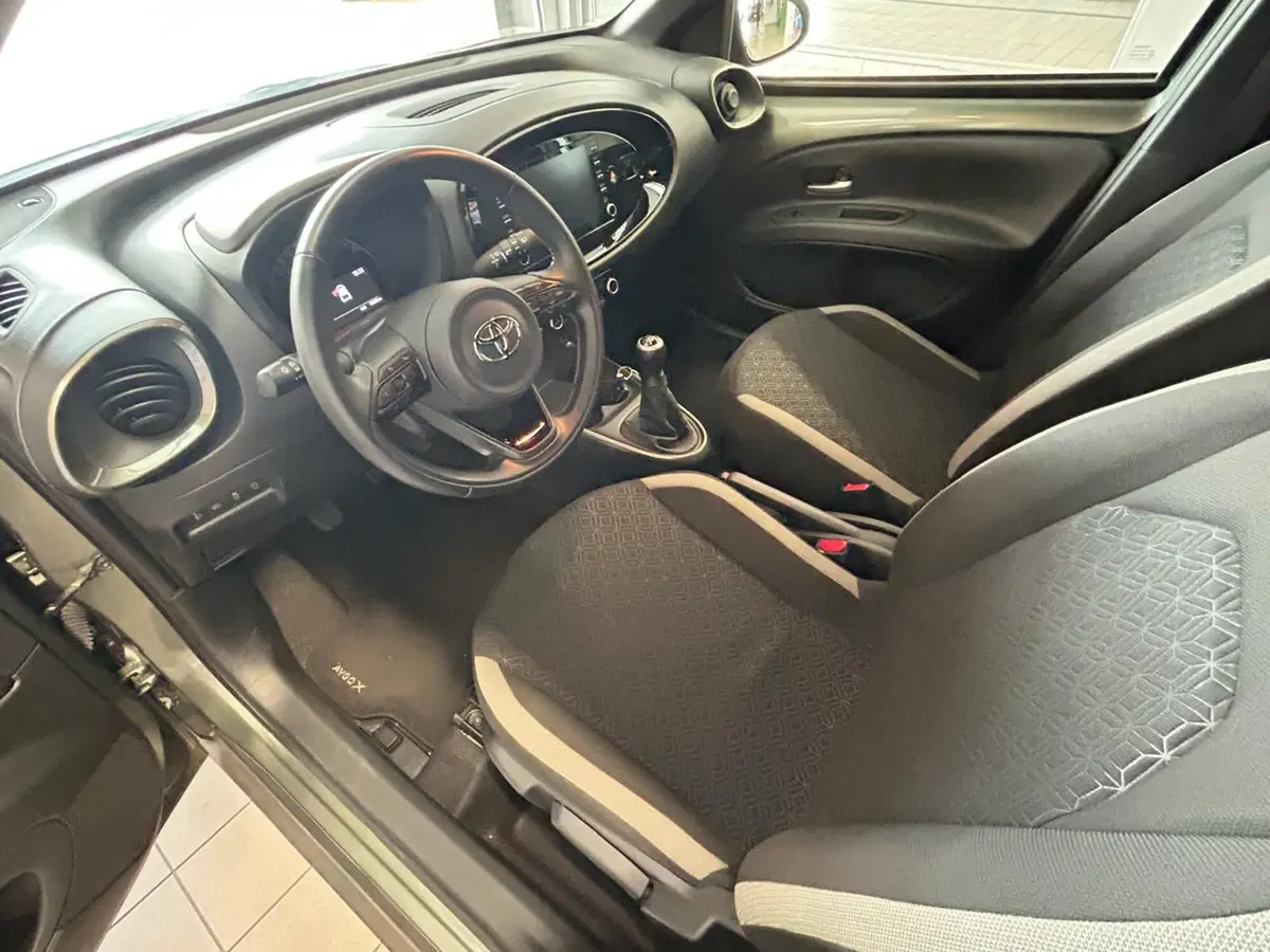 Toyota Aygo X usata a Bergamo (11)