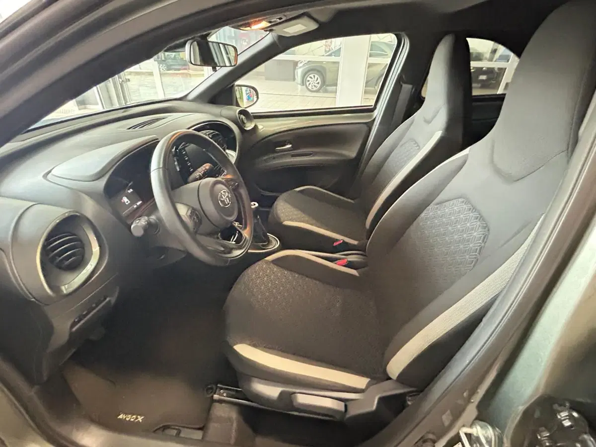 Toyota Aygo X usata a Bergamo (13)