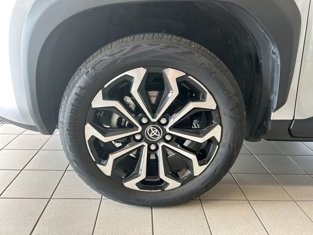 Toyota Yaris Cross usata a Bergamo (5)