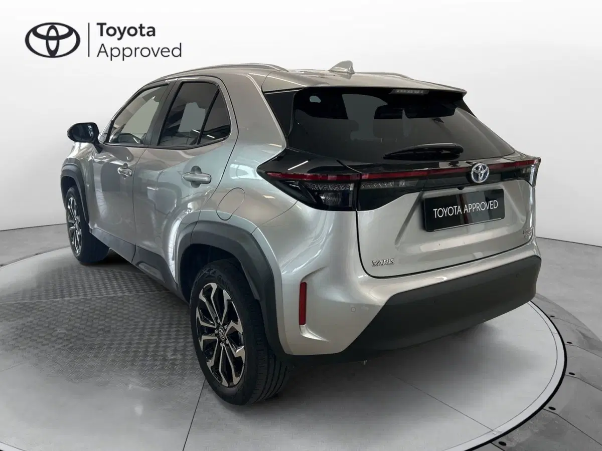 Toyota Yaris Cross usata a Bergamo (7)