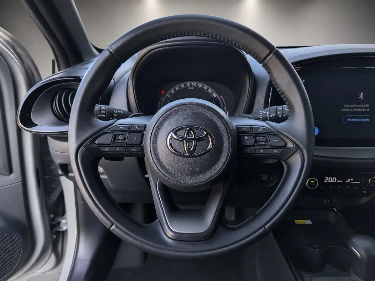 Toyota Aygo X usata a Pescara (10)