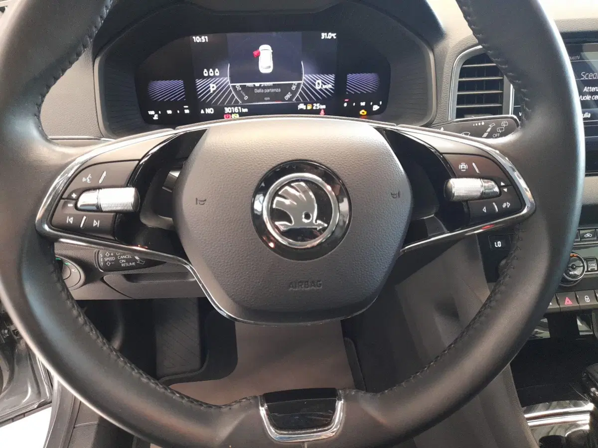 Skoda Karoq usata a Bologna (11)