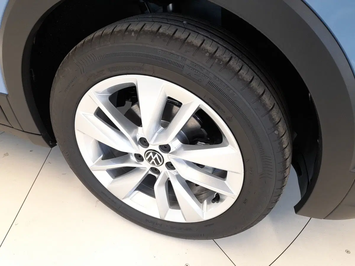 Volkswagen T-Cross nuova a Bologna (7)