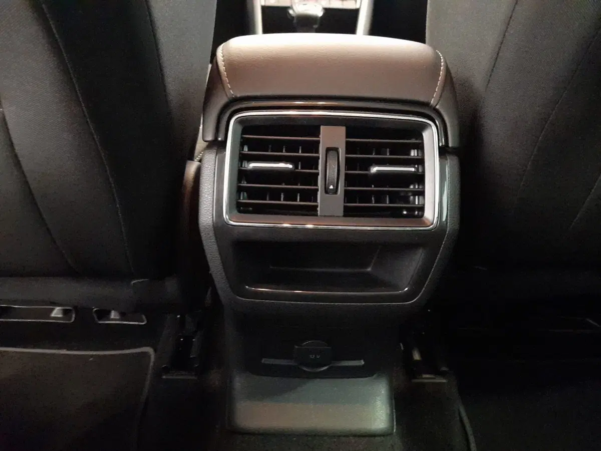 Skoda Karoq usata a Bologna (16)
