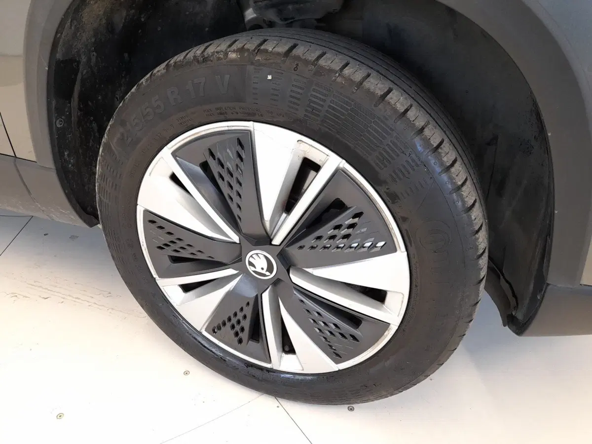 Skoda Karoq usata a Bologna (7)