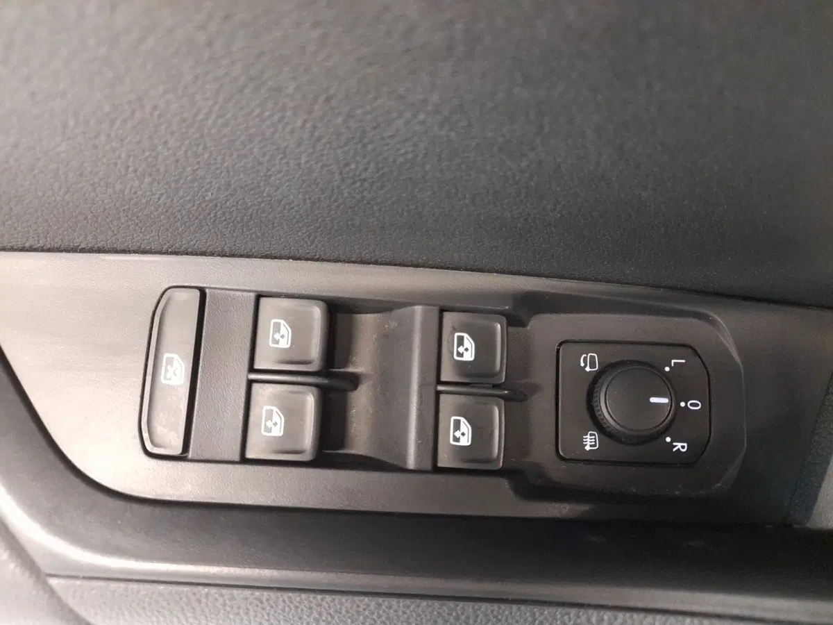 Skoda Karoq usata a Bologna (9)
