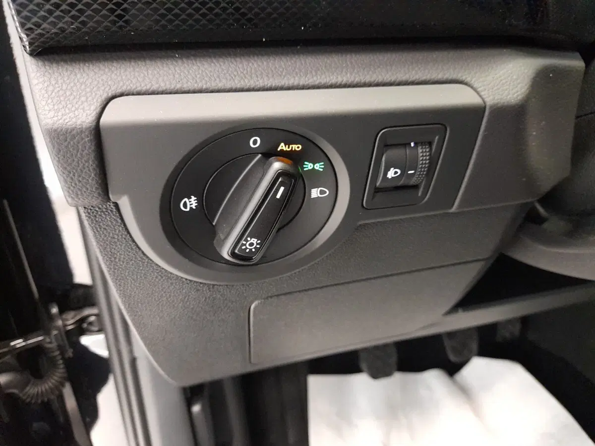 Volkswagen T-Cross nuova a Bologna (10)