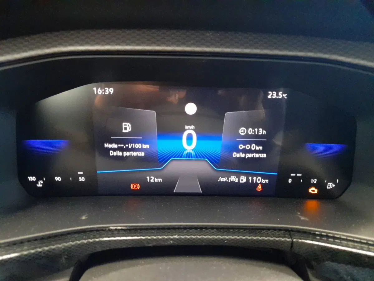 Volkswagen T-Cross nuova a Bologna (12)