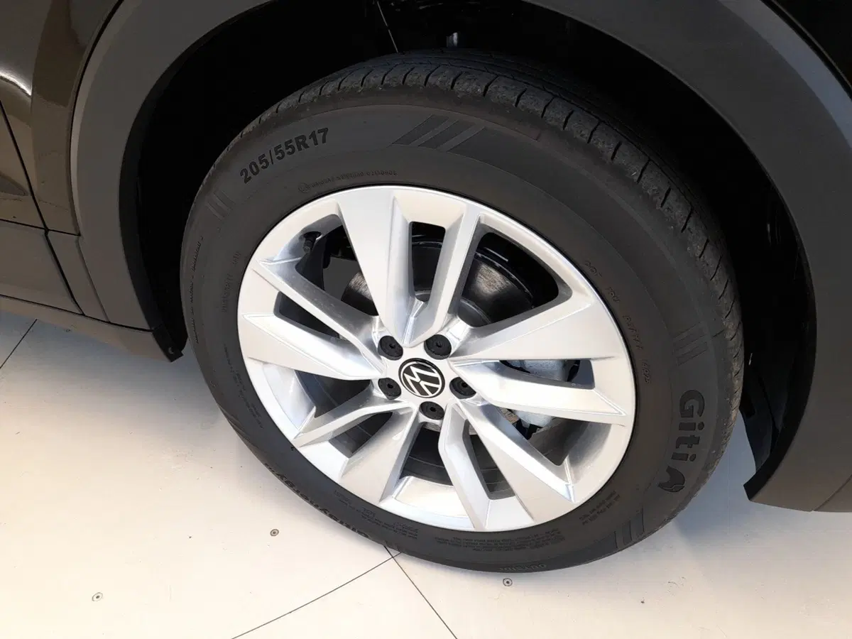 Volkswagen T-Cross nuova a Bologna (7)