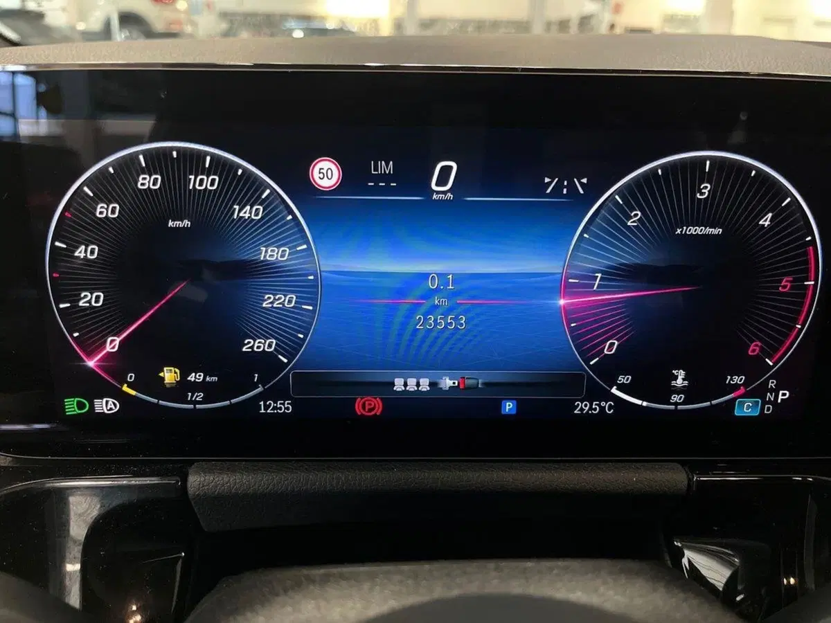 Mercedes-Benz GLA SUV usata a Firenze (13)