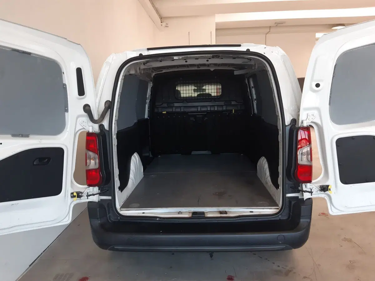 Toyota Proace City Furgone usata a Vicenza (9)