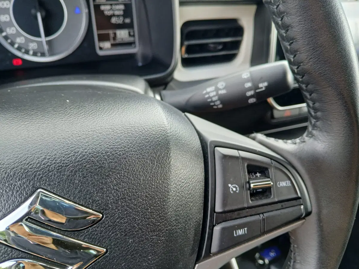 Suzuki Ignis usata a Reggio Calabria (15)