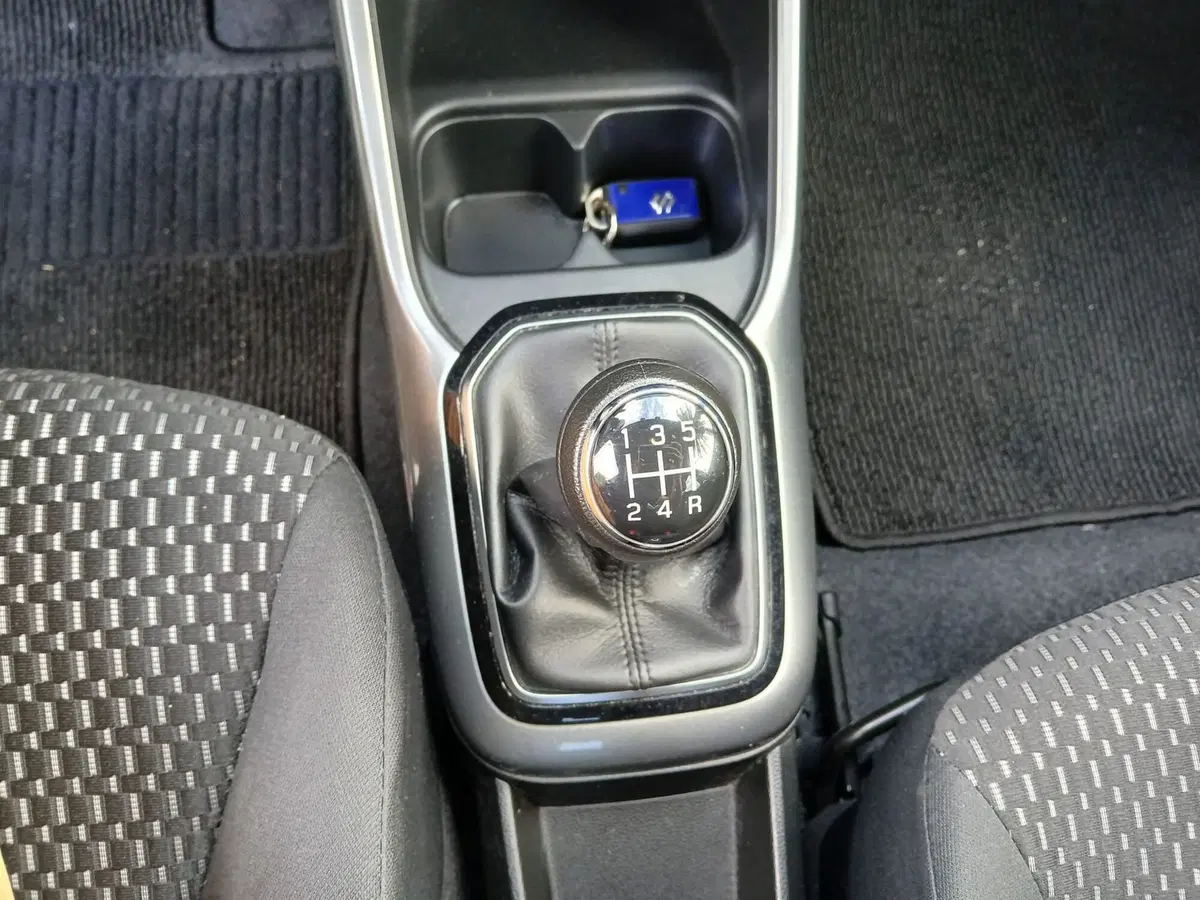 Suzuki Ignis usata a Reggio Calabria (16)