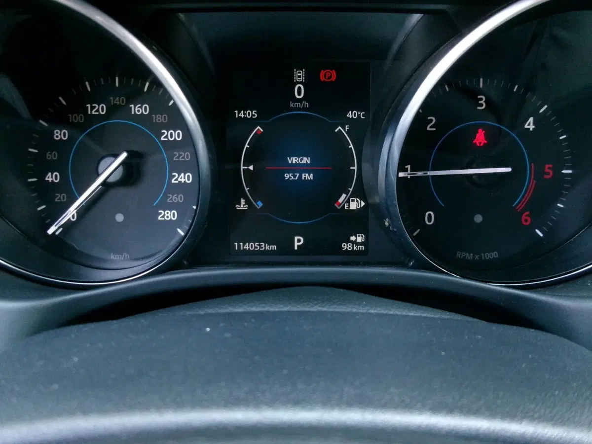 Jaguar XE usata a Venezia (8)
