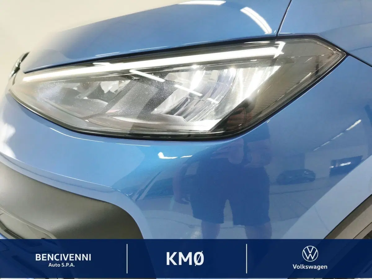 Volkswagen T-Roc nuova a Catanzaro (13)