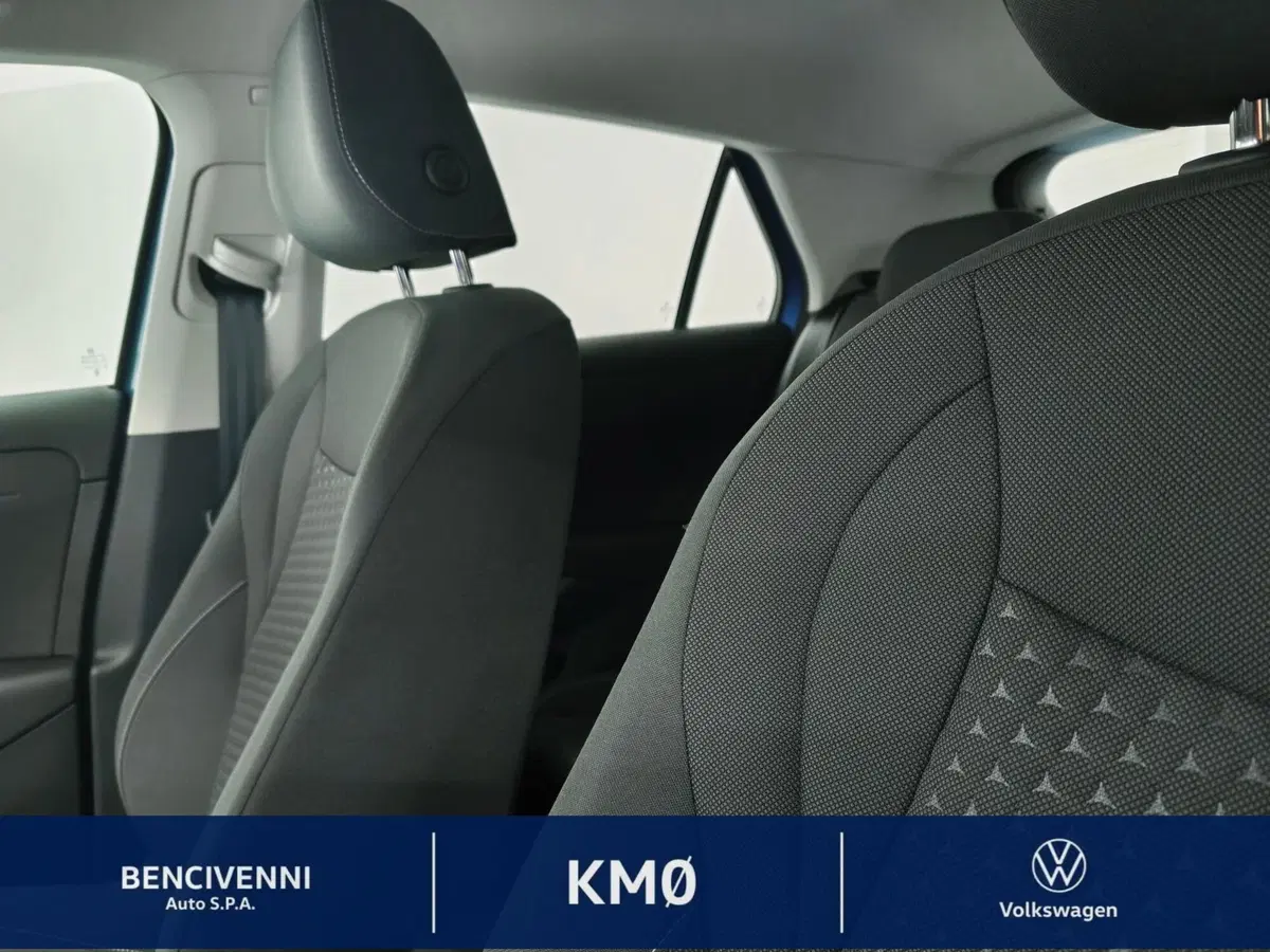 Volkswagen T-Roc nuova a Catanzaro (20)
