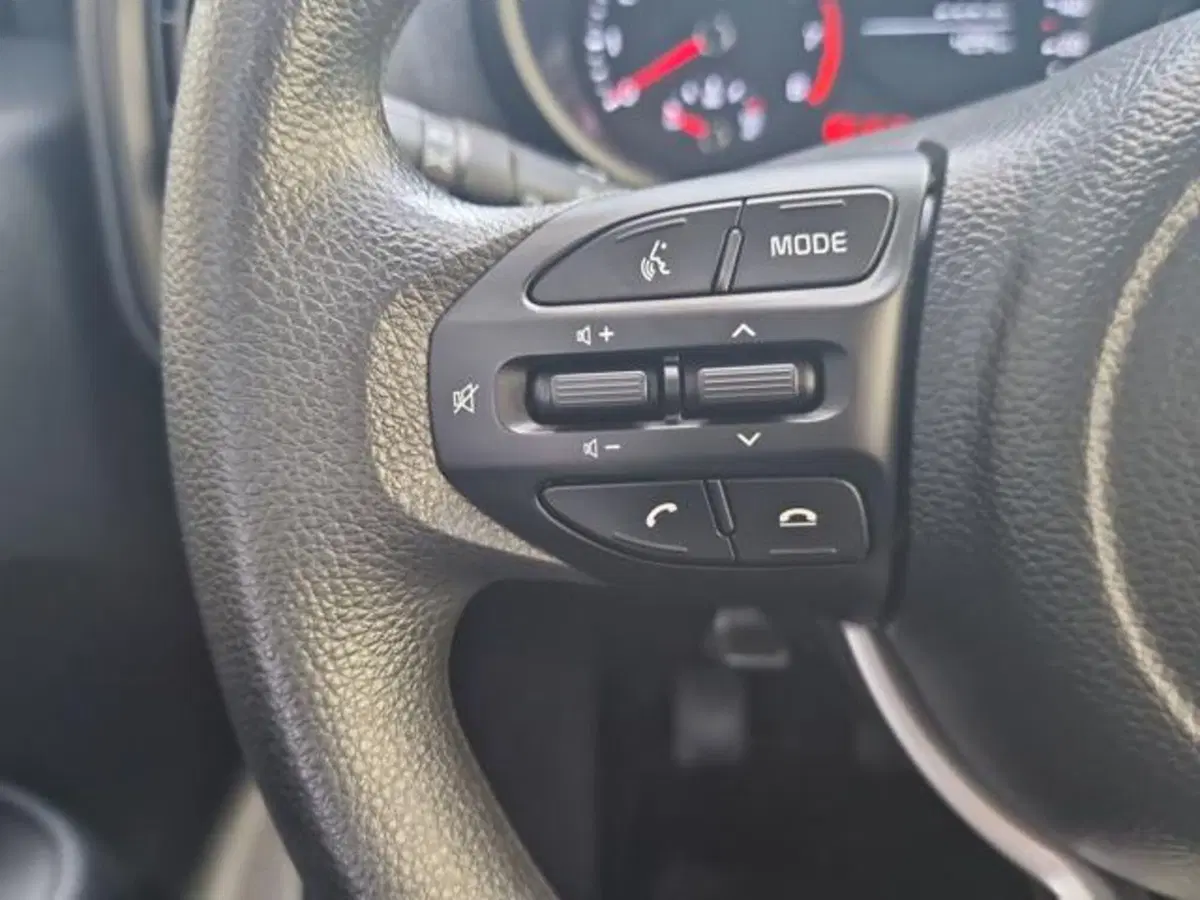 Kia Picanto usata a Salerno (20)