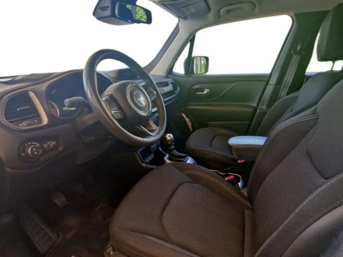 Jeep Renegade usata a Salerno (9)
