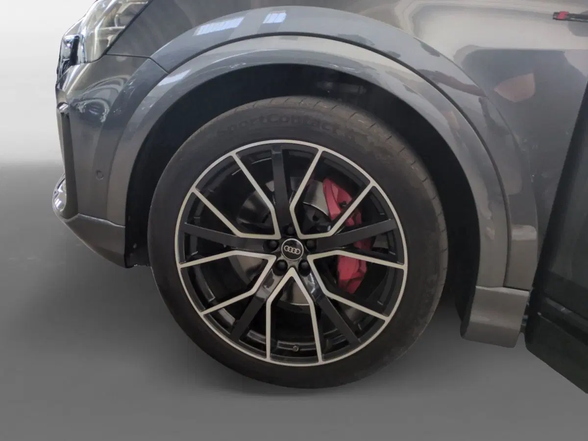 Audi Q8 Sportback usata a Agrigento (13)