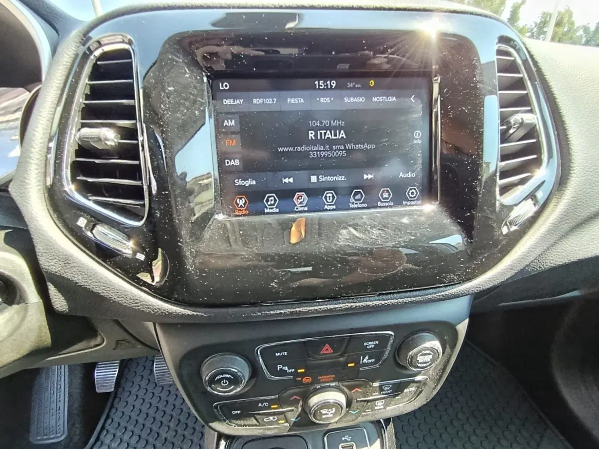 Jeep Compass usata a Massa-Carrara (13)
