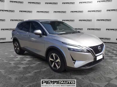 Nissan Qashqai 1.3 mhev N-Connecta 4wd 158cv xtronic del 2023 usata a Piacenza