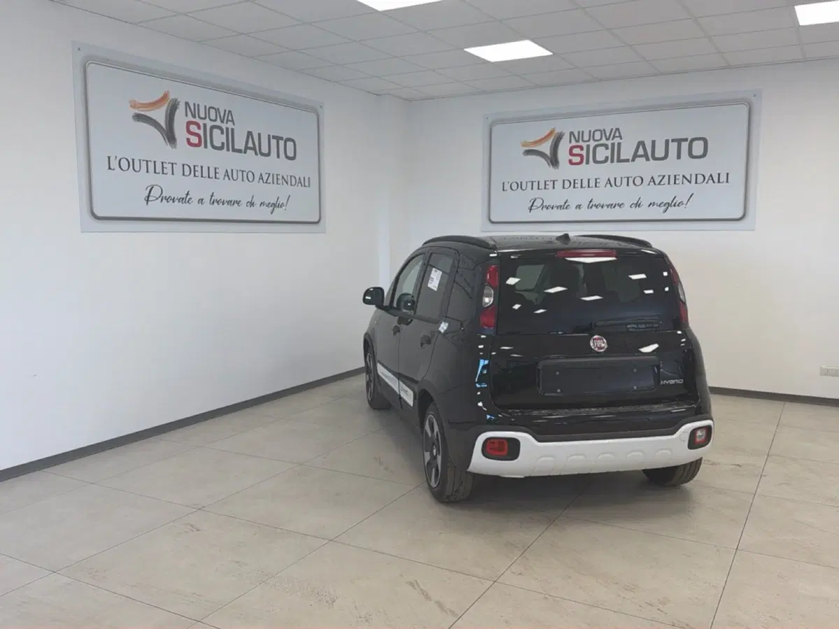 Fiat Pandina nuova a Palermo (15)