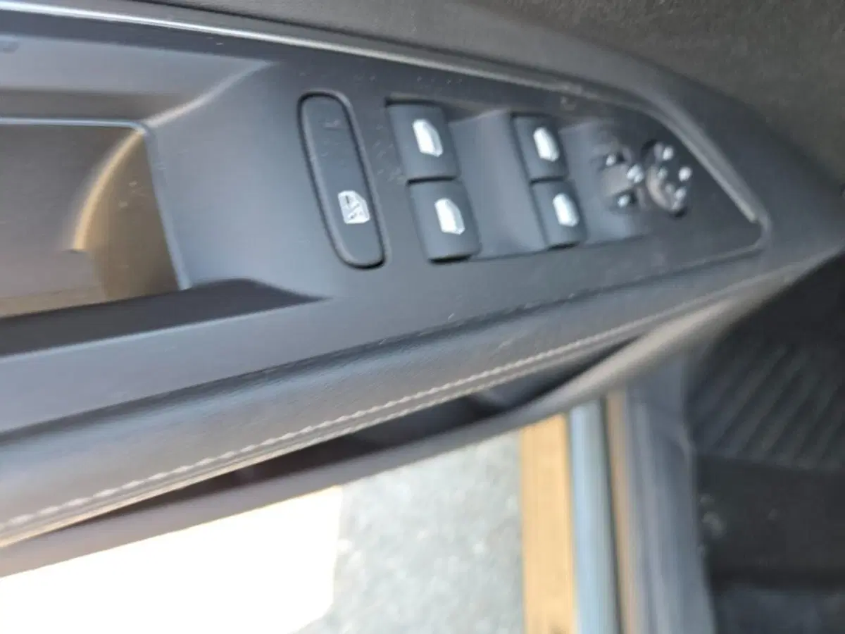 Peugeot 5008 usata a Foggia (19)