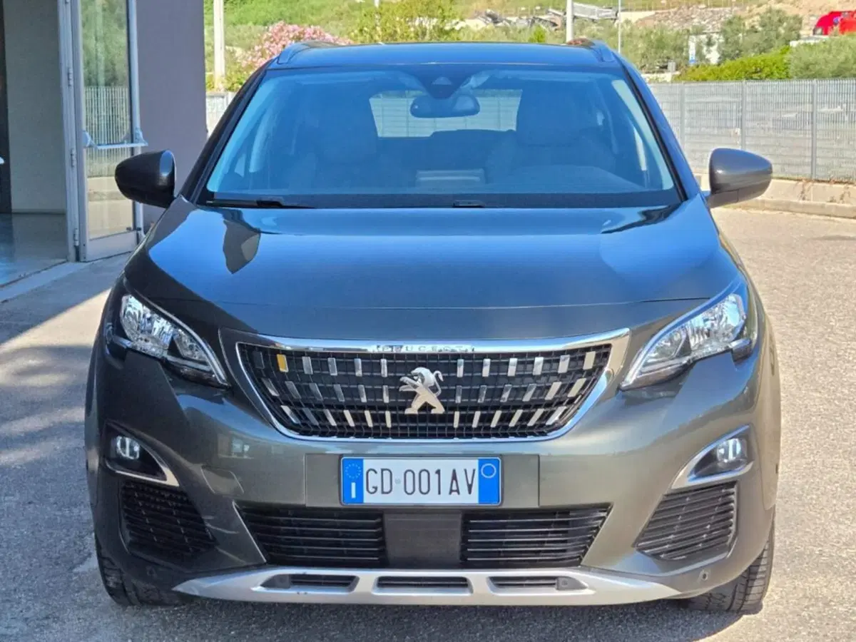 Peugeot 5008 usata a Foggia (7)
