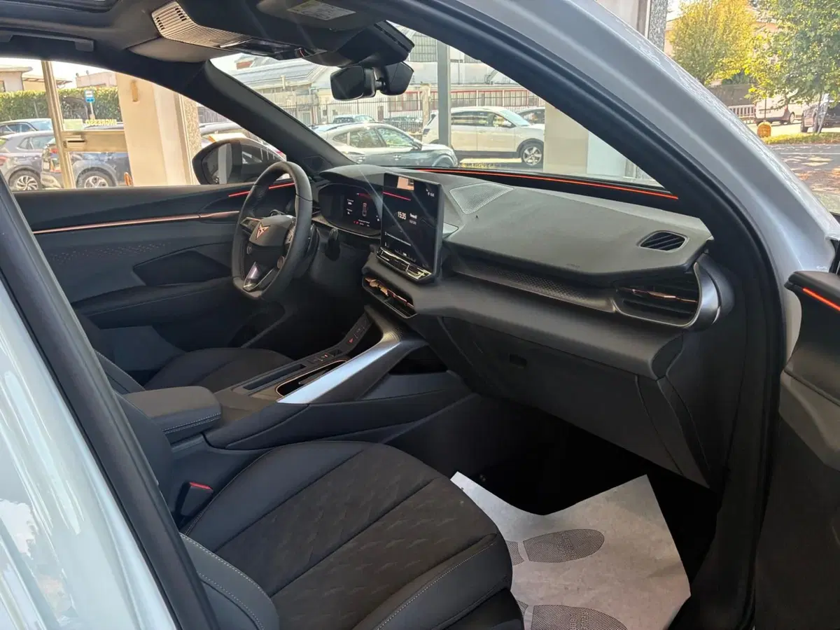 Cupra Terramar nuova a Monza e Brianza (10)