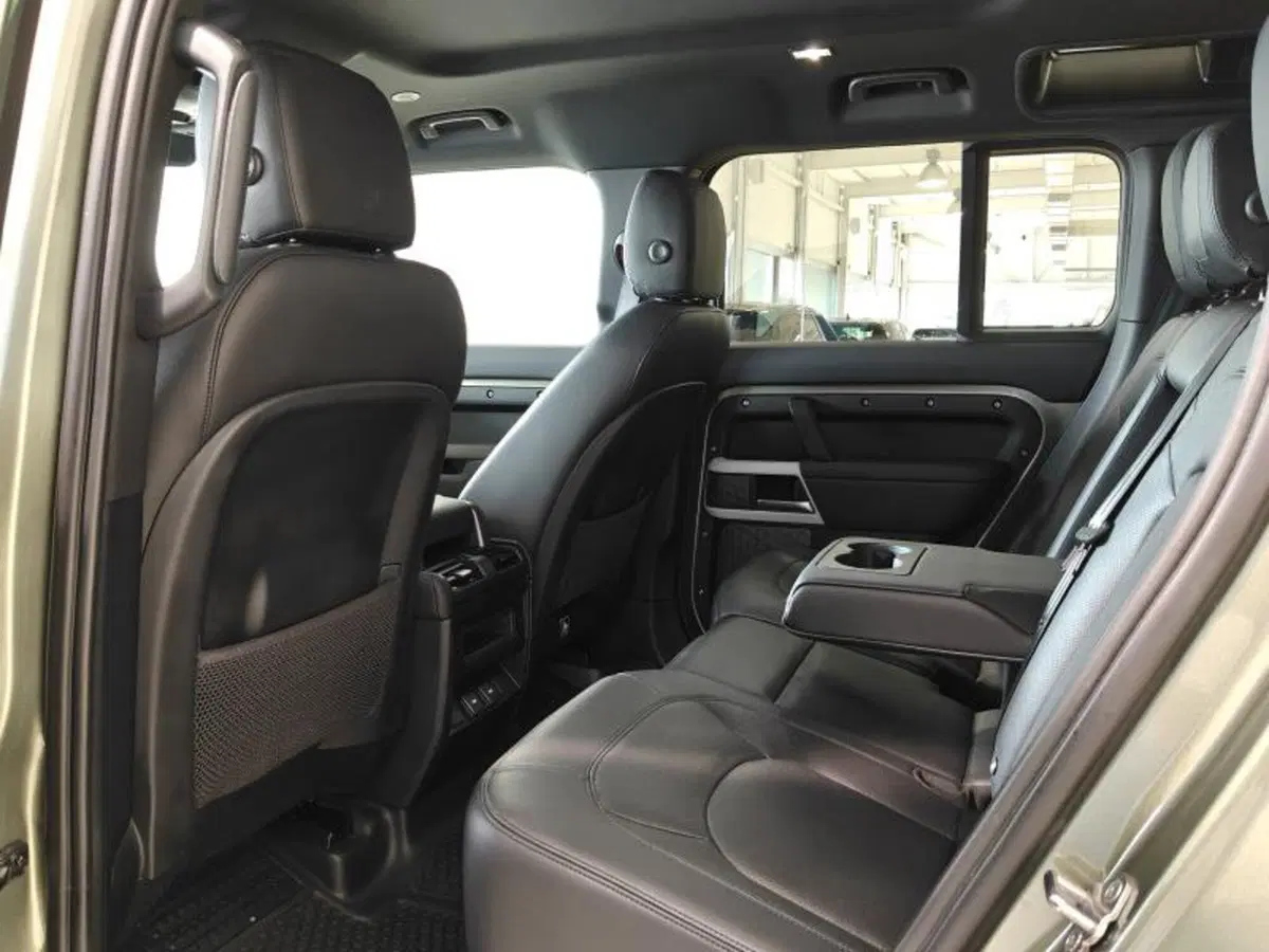 Land Rover Defender usata a Venezia (11)