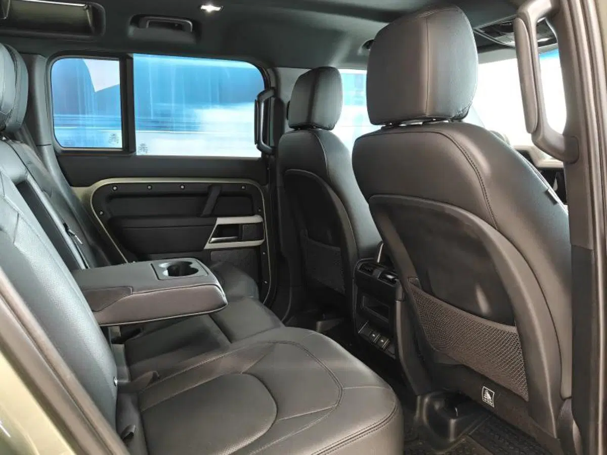 Land Rover Defender usata a Venezia (13)