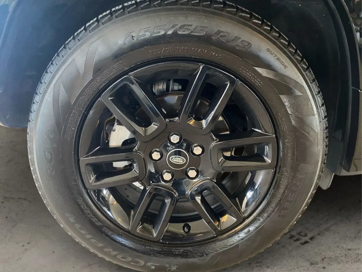Land Rover Defender usata a Firenze (9)