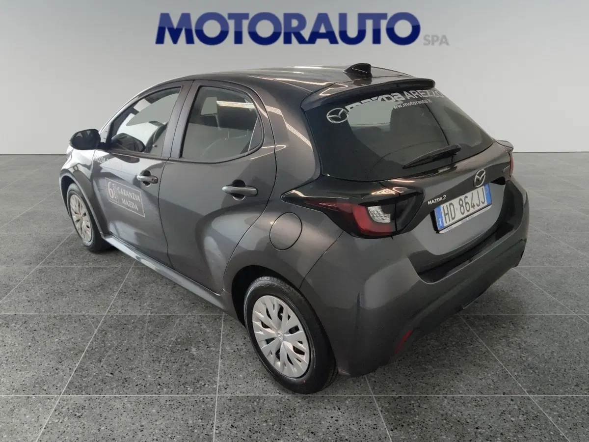 Mazda Mazda2 Hybrid nuova a Arezzo (4)