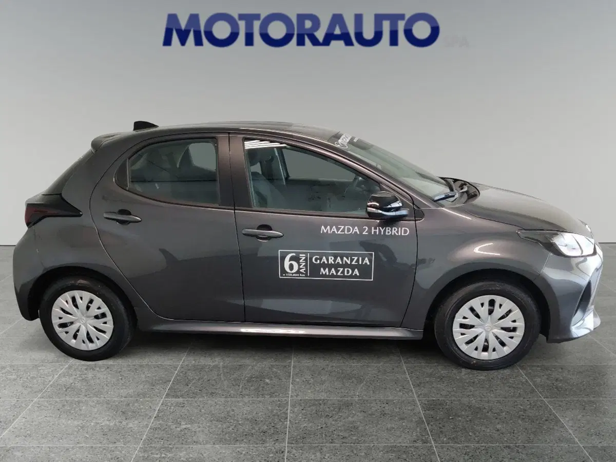 Mazda Mazda2 Hybrid nuova a Arezzo (7)