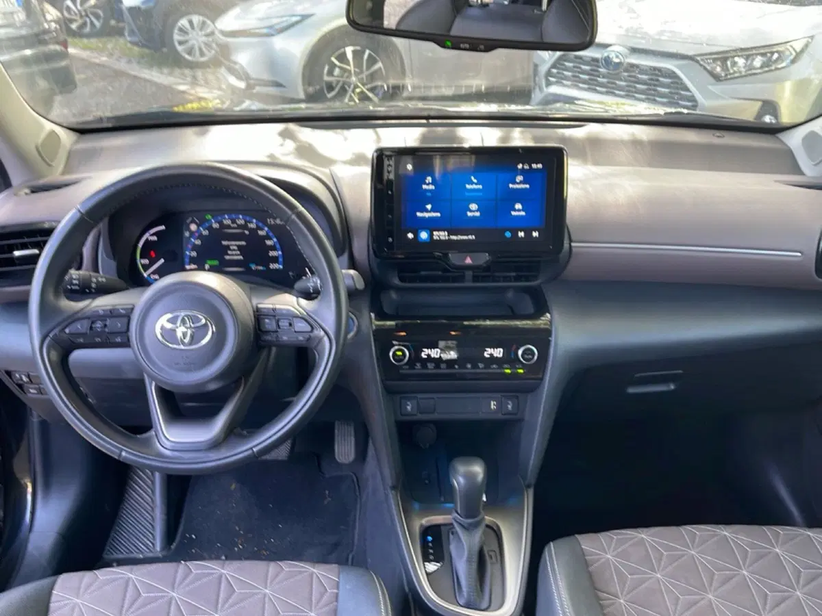 Toyota Yaris Cross usata a Roma (11)
